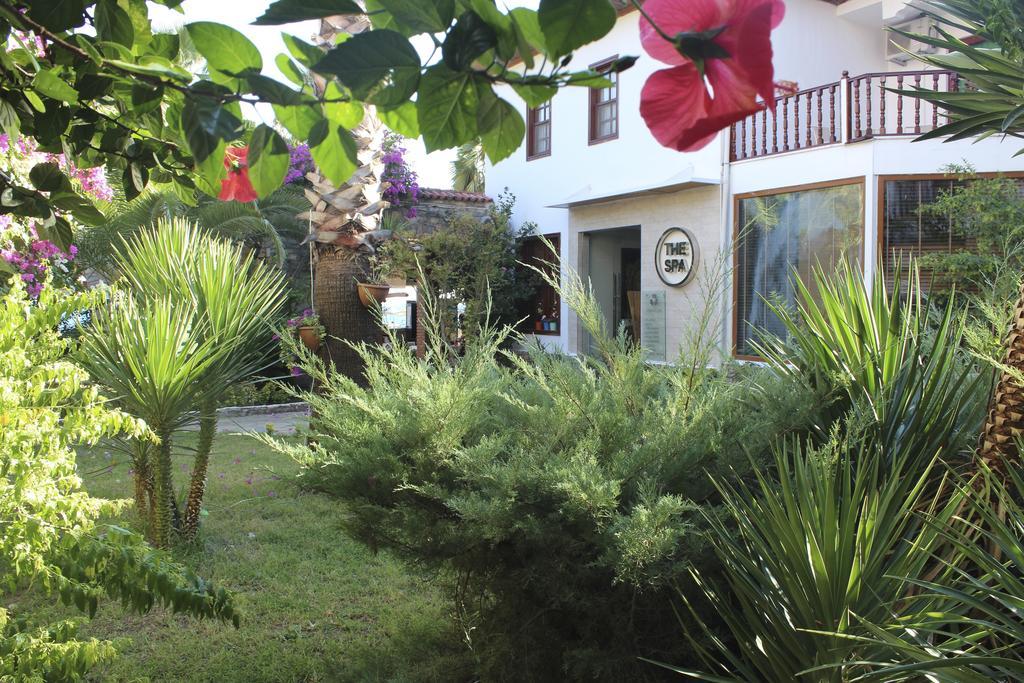 Hotel Ekincik Exterior photo